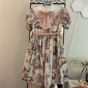 Lolita dress, Teddy Bear print, pink bow